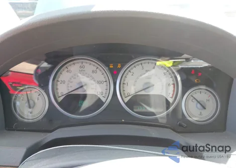 2008 Chrysler Town & Country Touring z USA, uszkodzony, nr VIN 2A8HR54P28R836576